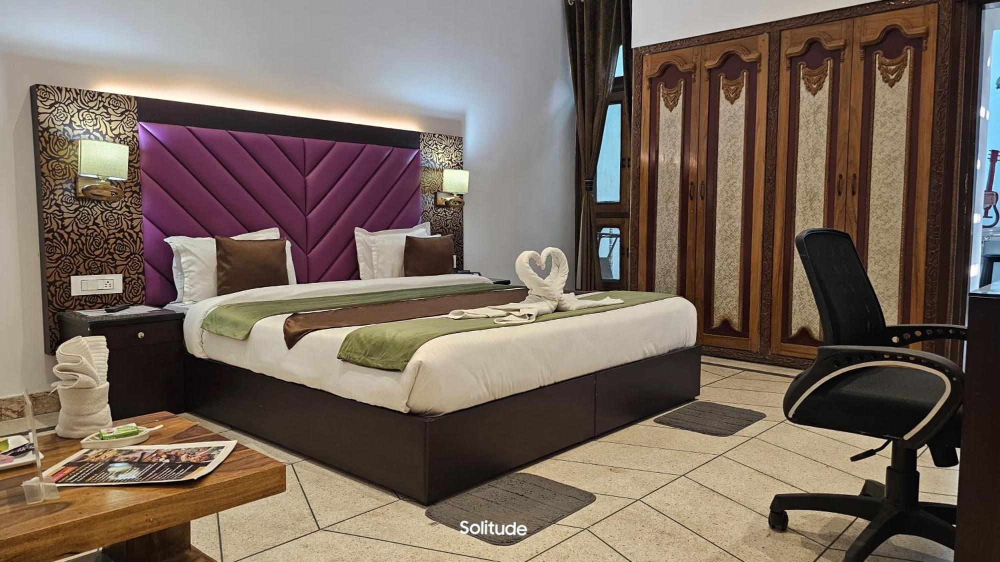Solitude, The Boutique Hotel Haldwani Bagian luar foto